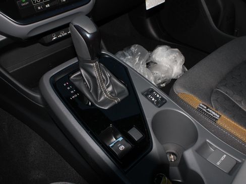 New 2026 Subaru Crosstrek 2.5i Sport AWD/4WD image 14