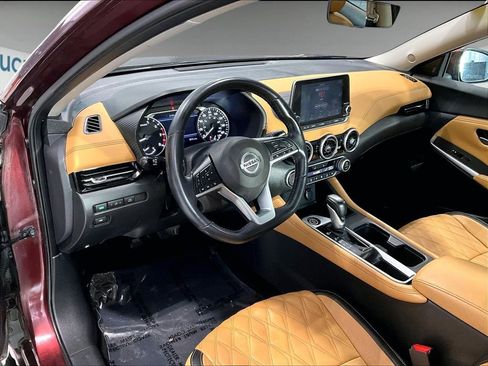 Used 2020 Nissan Sentra SV w/ SV Premium Package image 13