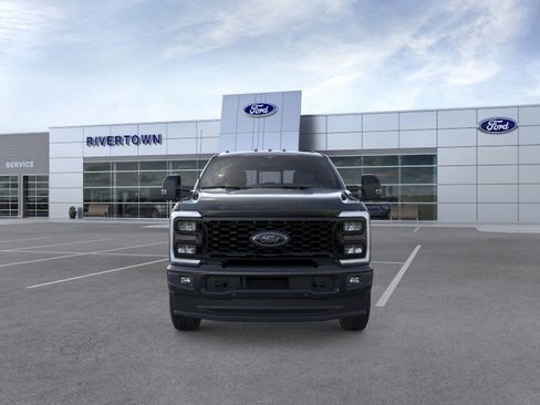 New 2026 Ford F250 Lariat w/ Black Appearance Package image 6