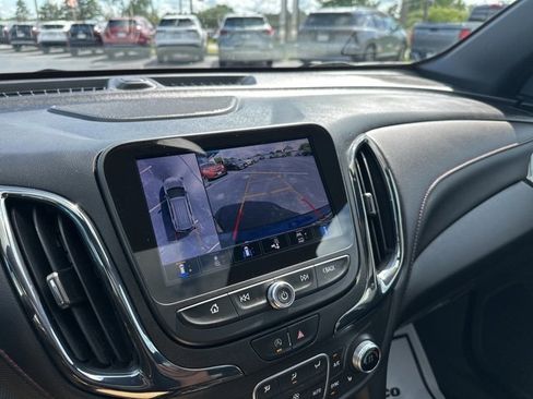 Used 2022 Chevrolet Equinox RS w/ RS Leather Package image 40