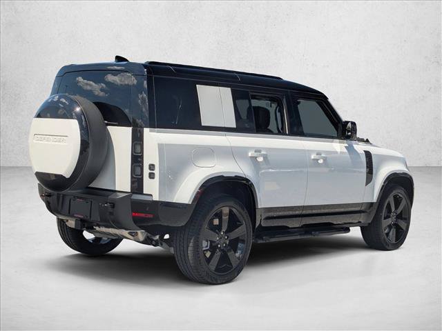 New 2026 Land Rover Defender 110 X-Dynamic SE AWD/4WD image 2