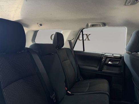 Used 2019 Toyota 4Runner TRD Off-Road AWD/4WD image 29