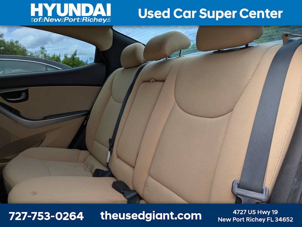 Used 2013 Hyundai Elantra GLS w/ Preferred Pkg FWD image 10