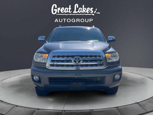 Used 2011 Toyota Sequoia Platinum AWD/4WD image 8