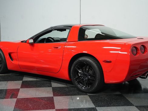 Used 1997 Chevrolet Corvette Coupe w/ Memory Pkg image 7