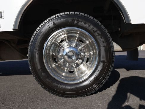 Used 2012 RAM 5500 w/ PWR Accessory Group image 8