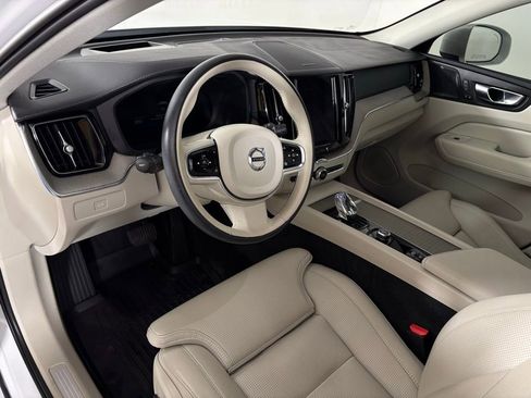 Used 2023 Volvo XC60 B5 Ultimate w/ Protection Package FWD image 17