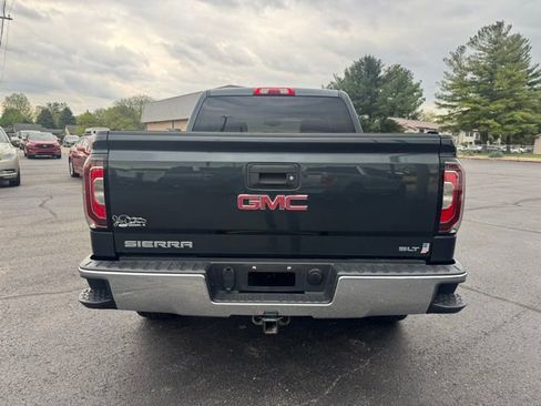 Used 2018 GMC Sierra 1500 SLT w/ SLT Premium Package AWD/4WD image 8