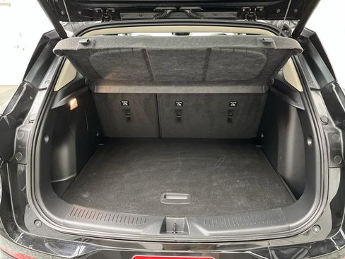 Certified 2025 Buick Encore GX Avenir w/ Avenir Technology Package AWD/4WD image 32