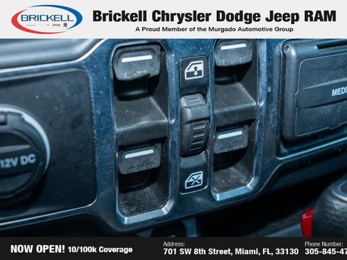 Used 2023 Jeep Wrangler Rubicon image 24