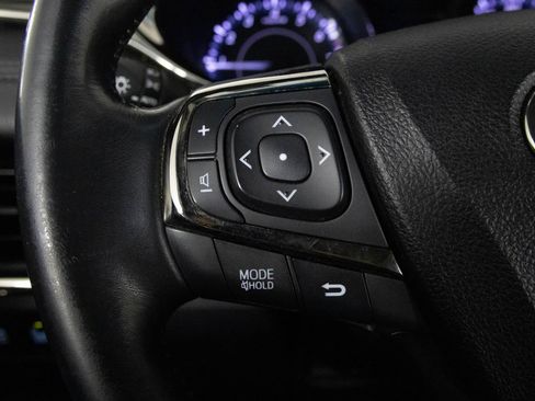 Used 2014 Toyota Avalon Limited image 30