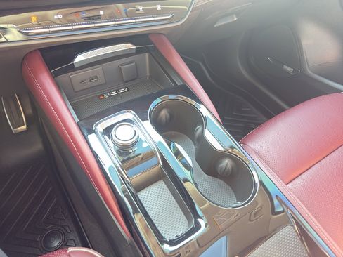 Used 2025 Buick Envision Sport Touring image 20