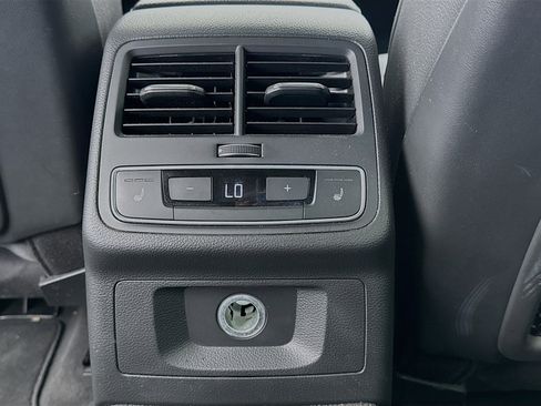 Used 2018 Audi A5 2.0T Premium Plus w/ Premium Plus image 17