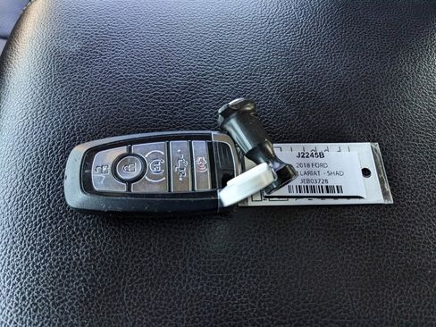 Used 2018 Ford F250 Lariat w/ Lariat Ultimate Package image 41