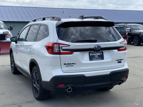 Used 2025 Subaru Ascent Bronze Edition image 4