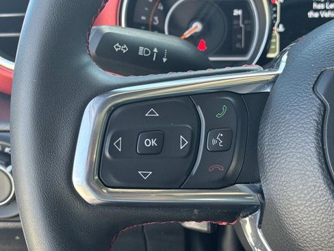 Used 2023 Jeep Wrangler Unlimited Rubicon w/ LED Lighting Group AWD/4WD image 25