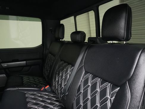 Used 2022 Ford F150 XLT w/ Equipment Group 302A High image 17