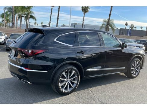 Certified 2025 Acura MDX SH-AWD w/ Technology Package image 5