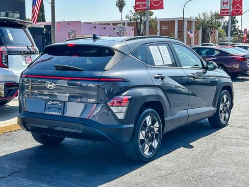 Used 2024 Hyundai Kona SEL FWD image 7