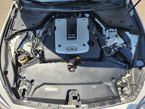 Used 2015 INFINITI Q50 Premium w/ Navigation Package AWD/4WD image 31