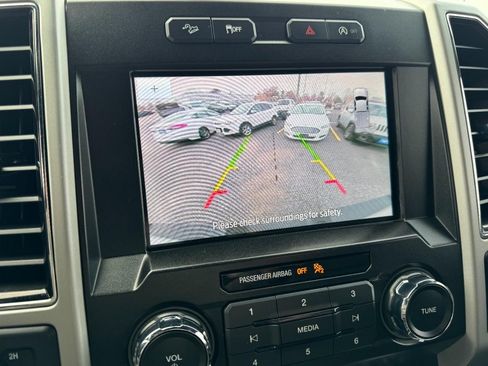 Used 2019 Ford F150 Lariat image 21