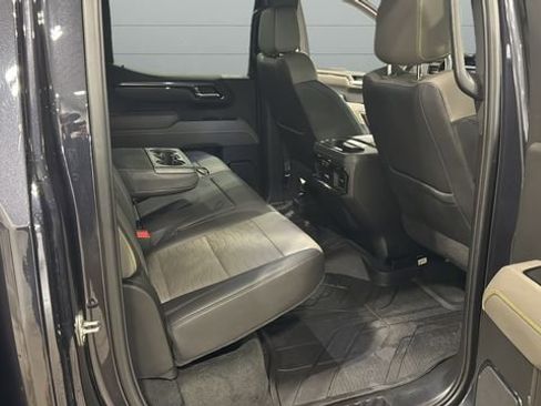Used 2024 Chevrolet Silverado 1500 ZR2 w/ Technology Package image 30