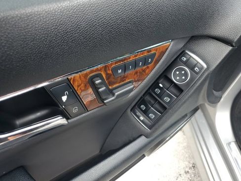 Used 2011 Mercedes-Benz C 300 4MATIC Sedan image 22