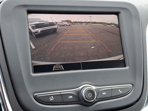 Certified 2024 Chevrolet Equinox LS w/ Sport Edition AWD/4WD image 18