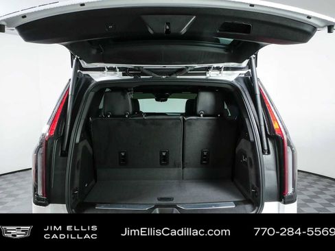 Certified 2024 Cadillac Escalade Sport w/ LPO, ONYX Package AWD/4WD image 32