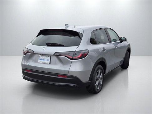 New 2026 Honda HR-V LX image 4