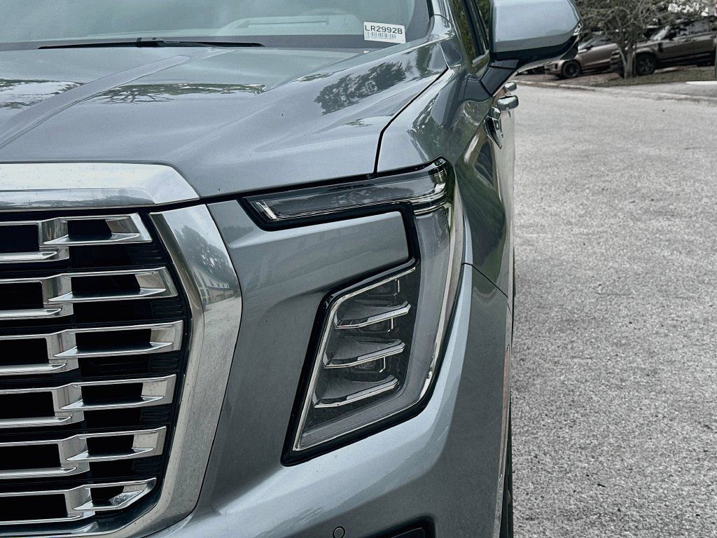 Used 2025 GMC Yukon XL Denali w/ Denali Reserve Package AWD/4WD image 34