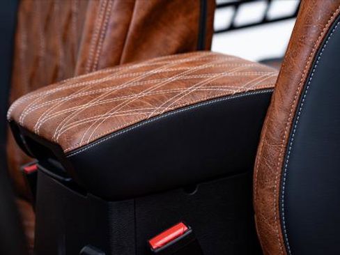 Used 2026 Jeep Gladiator Sport image 44