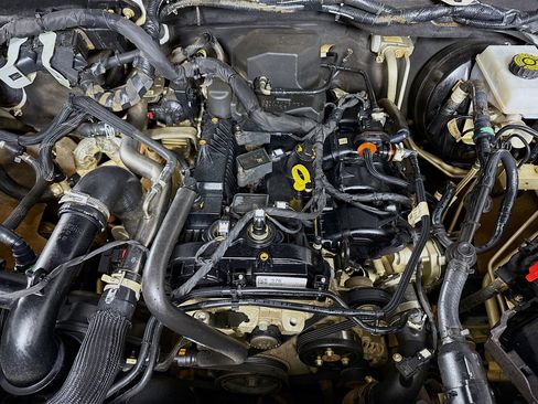 Used 2024 Ford Ranger XL image 38