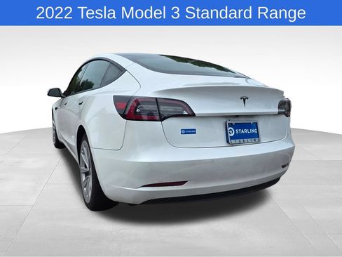 Used 2022 Tesla Model 3 Standard Range RWD image 7