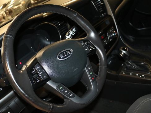 Used 2012 Kia Optima Hybrid FWD image 67