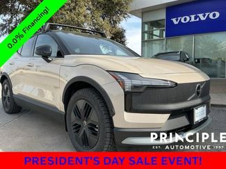 New 2026 Volvo EX30 Cross Country Ultra video 1