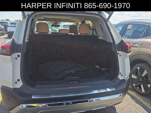 Used 2023 Nissan Rogue Platinum AWD/4WD image 9