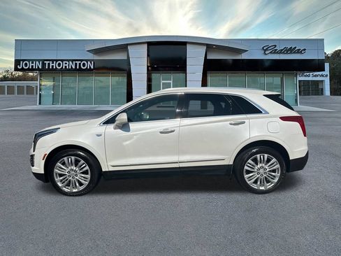 Used 2018 Cadillac XT5 Premium Luxury FWD image 8