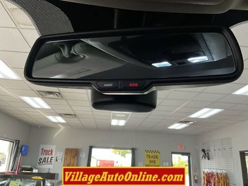 Used 2018 RAM 1500 Big Horn AWD/4WD image 24