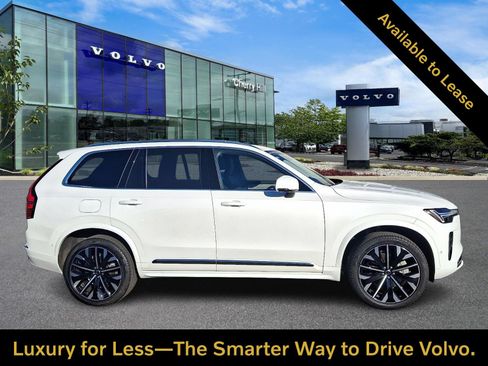 Certified 2026 Volvo XC90 B6 Plus w/ Protection Package Premier AWD/4WD image 8