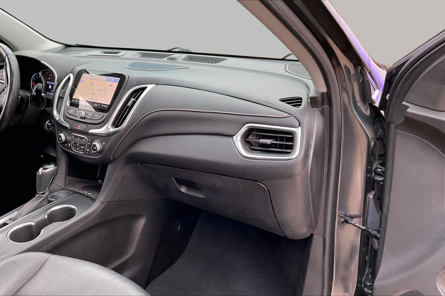 Used 2021 Chevrolet Equinox Premier FWD image 19