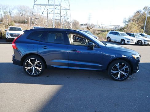 Used 2023 Volvo XC60 B5 Ultimate image 8