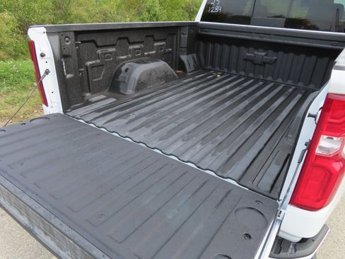 New 2026 Chevrolet Silverado 1500 RST image 19