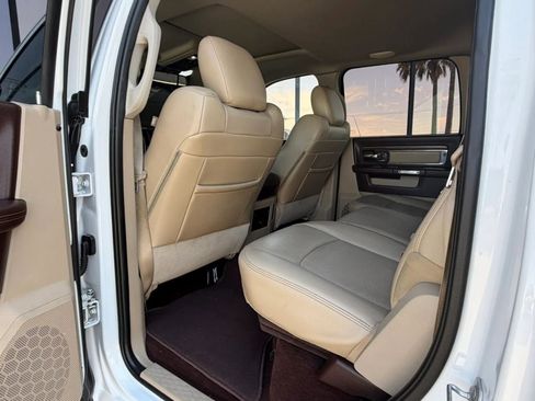Used 2016 RAM 1500 Laramie w/ Convenience Group AWD/4WD image 47