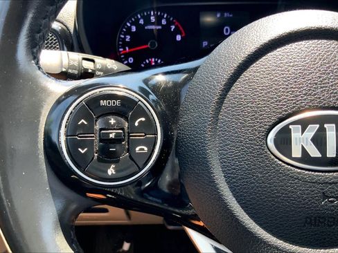 Used 2021 Kia Soul EX FWD image 21