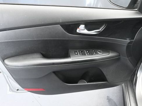 Used 2022 Kia Forte GT-Line FWD image 25