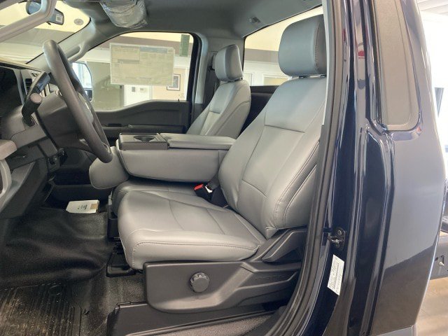 New 2024 Ford F550 4x4 Regular Cab Super Duty image 11