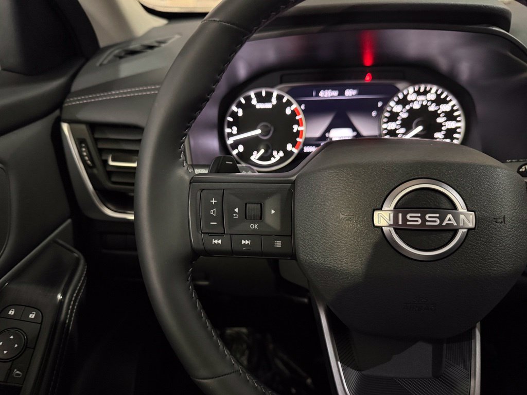 Certified 2025 Nissan Rogue SV w/ SV Premium Package FWD image 16
