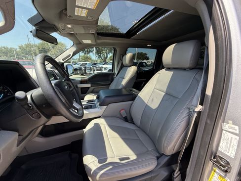 Used 2020 Ford F150 Lariat w/ Equipment Group 502A Luxury AWD/4WD image 28