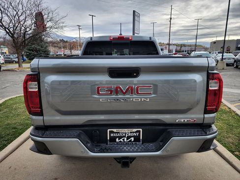 Used 2024 GMC Canyon AT4 w/ AT4 Premium Package image 6